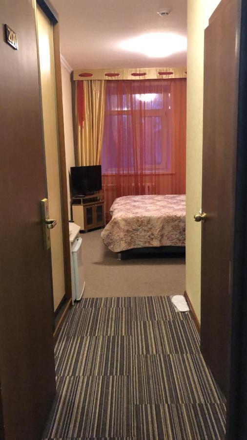 Mereke Hotel Ustʼ-Kamenogorsk Εξωτερικό φωτογραφία